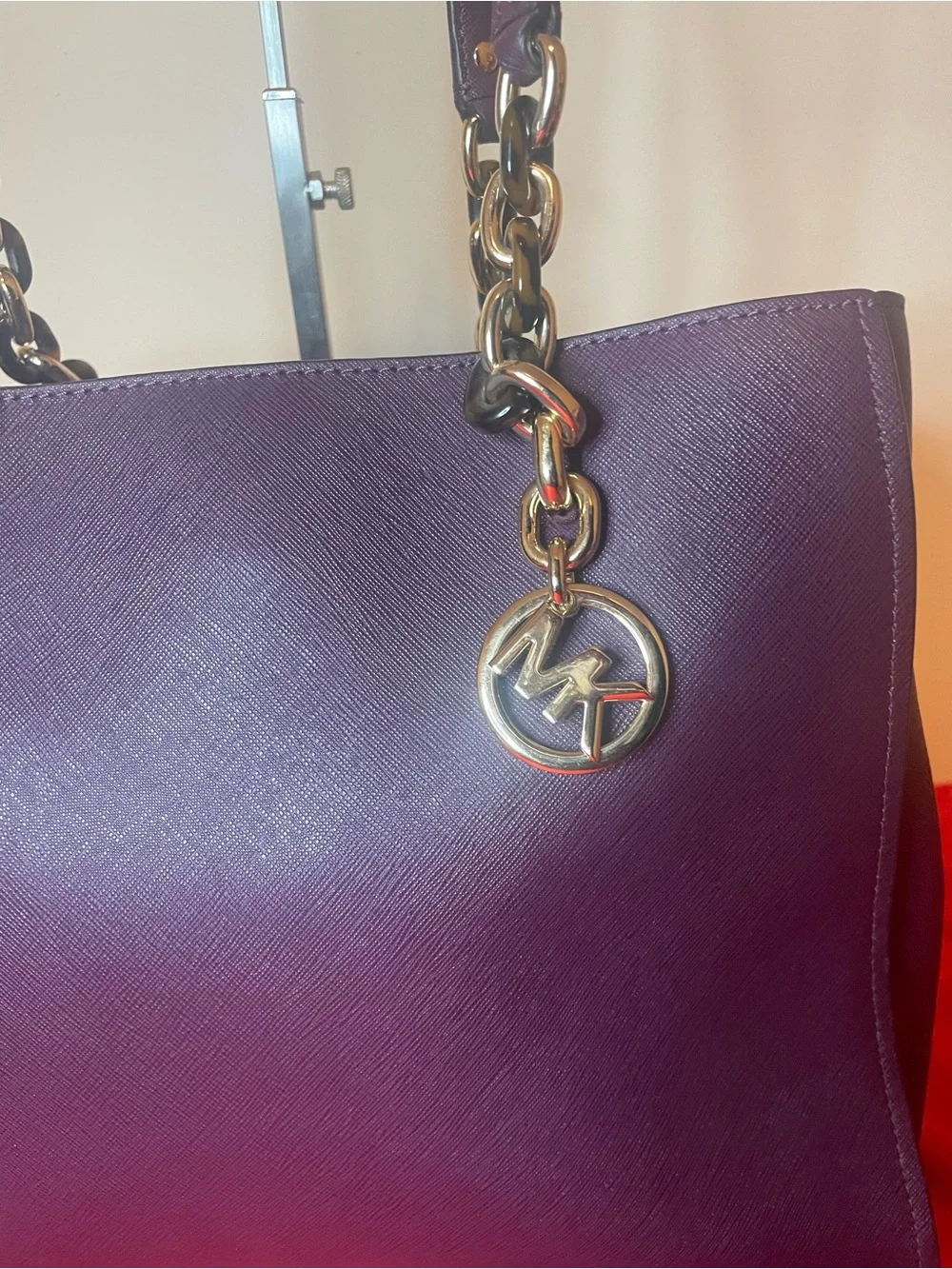 Authentic Michael Kors Purse #0102NCO Cynthia Medium Satchel in plum/dark purple